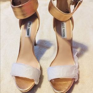 Steve Madden Cicuitr Heels